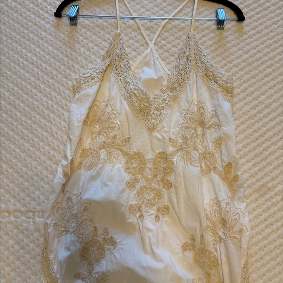 ZARA - Delicate Lace Slip Dress with Gold Floral Embroidery - Picture 2 of 6